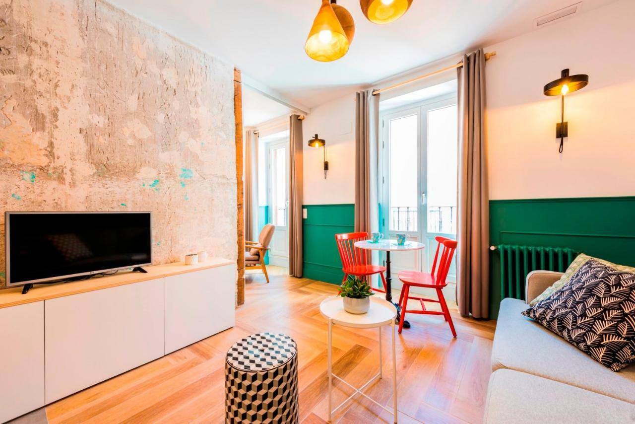 Be Mate Gran Via Suites Madrid Extérieur photo