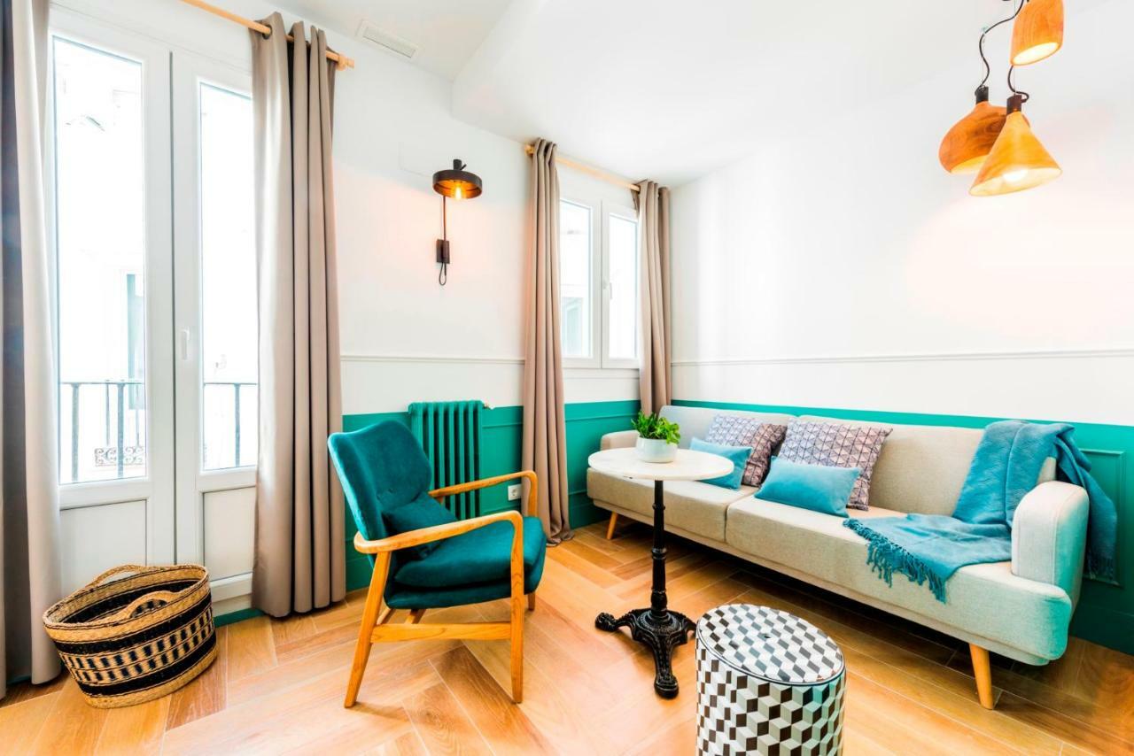 Be Mate Gran Via Suites Madrid Extérieur photo